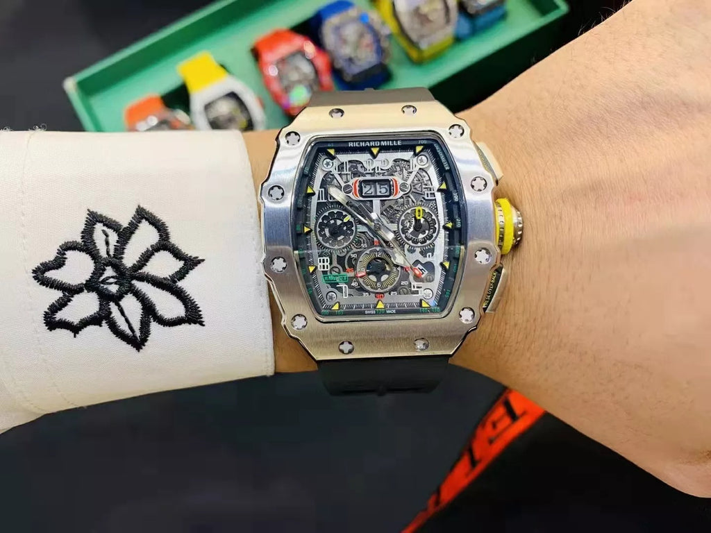 Skeleton Dial White Bezel Black Rubber Strap K905989