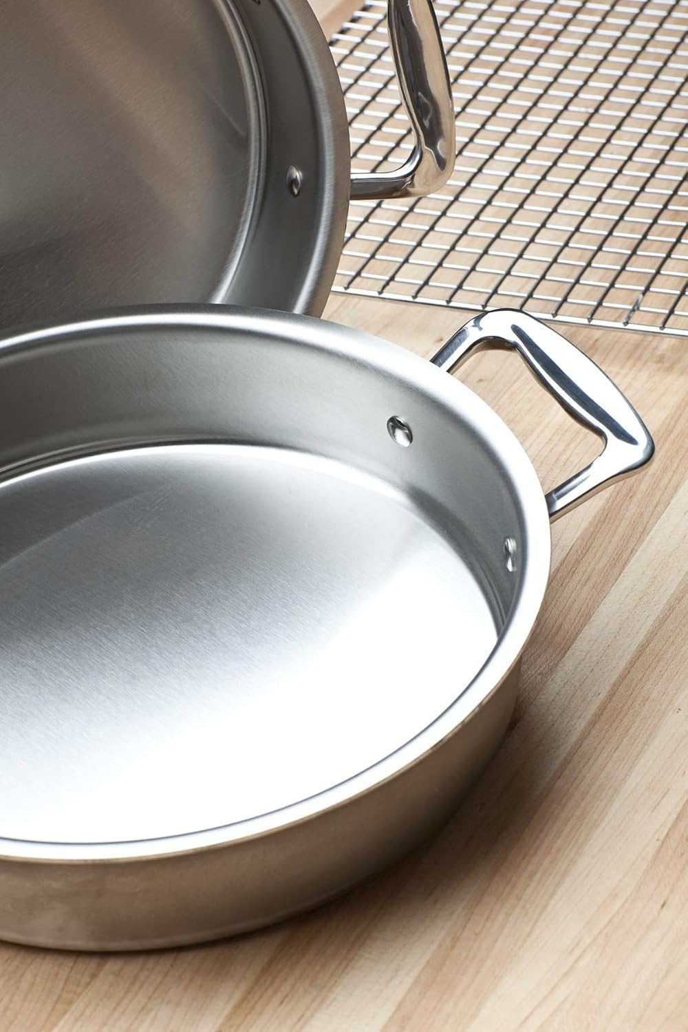 9 Round Stainless Steel Baking Pan P99818