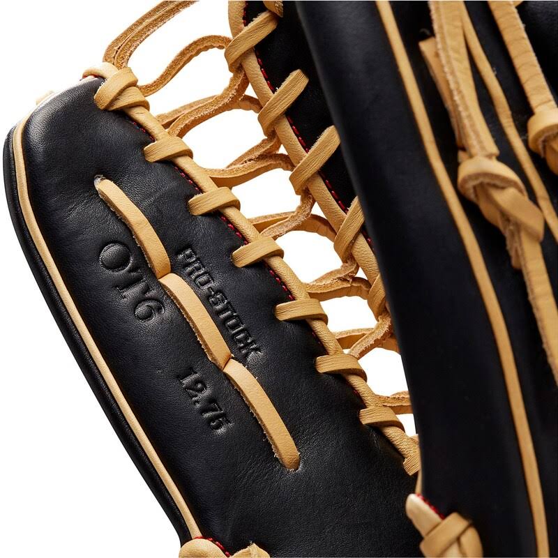 12.75x22 Outfield Baseball Glove A867379