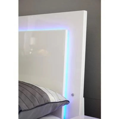 California King Bed V474609