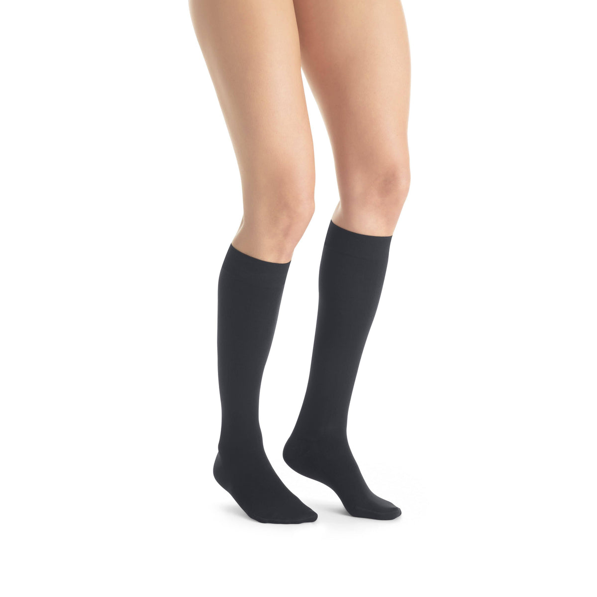 30-40 mmHg Knee High A763634