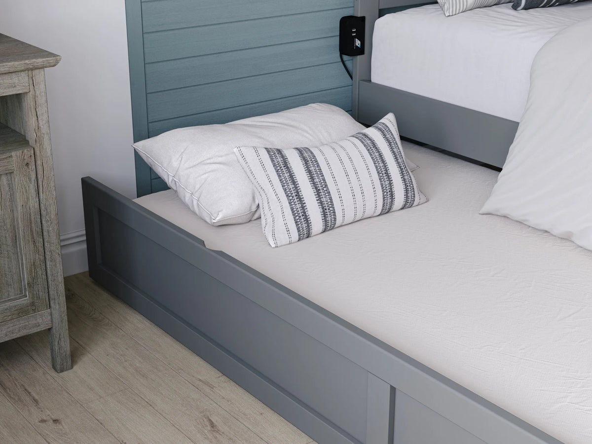 Grey Full Wood Platform Bed with Twin Trundle I25220