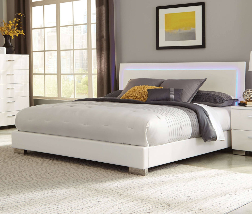 California King Bed V474609
