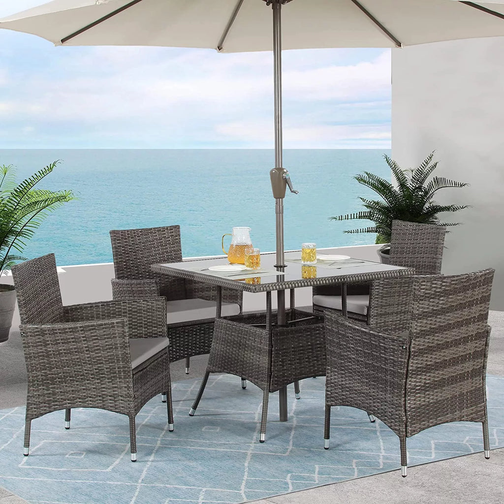 5 Piece Outdoor Wicker Patio Dining Set Z4270