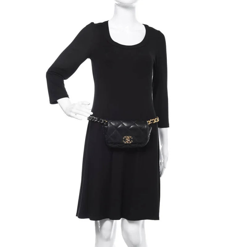 Black Quilted Lambskin Waist Bag Q809
