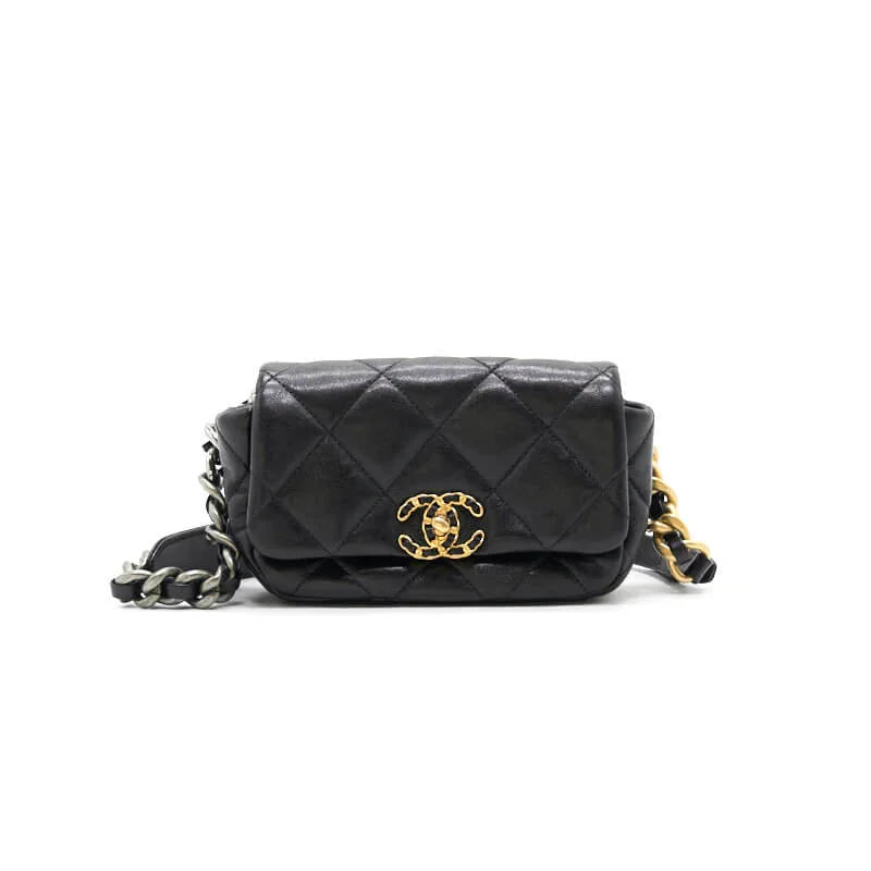 Black Quilted Lambskin Waist Bag Q809