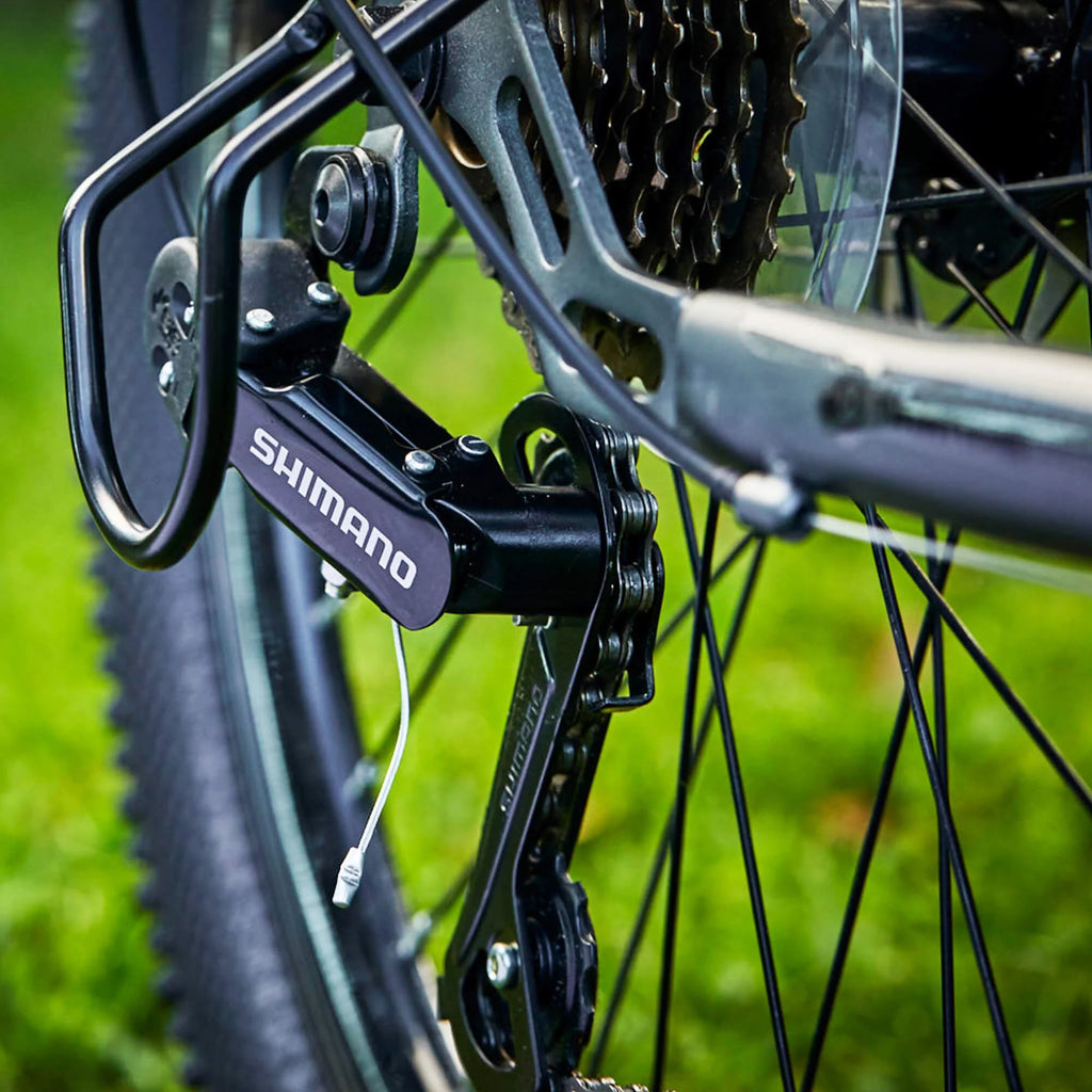 24 21-Speed Mountain Bike with Disc Brakes B831