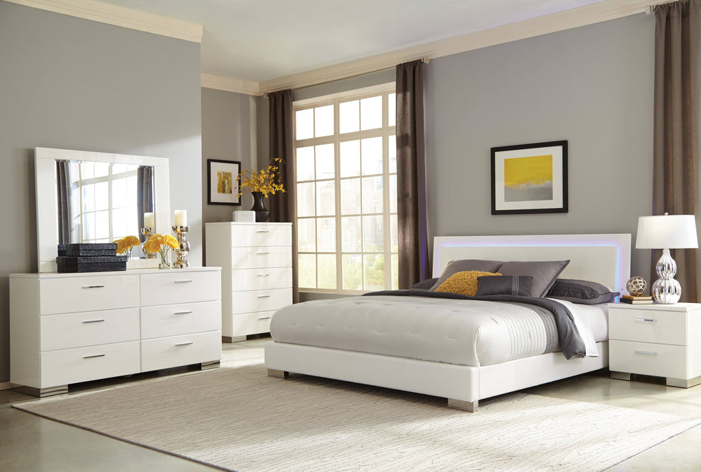 California King Bed V474609