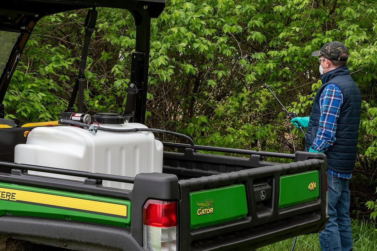 1.6 GPM 25 Gallons Black Spot Sprayer O659901