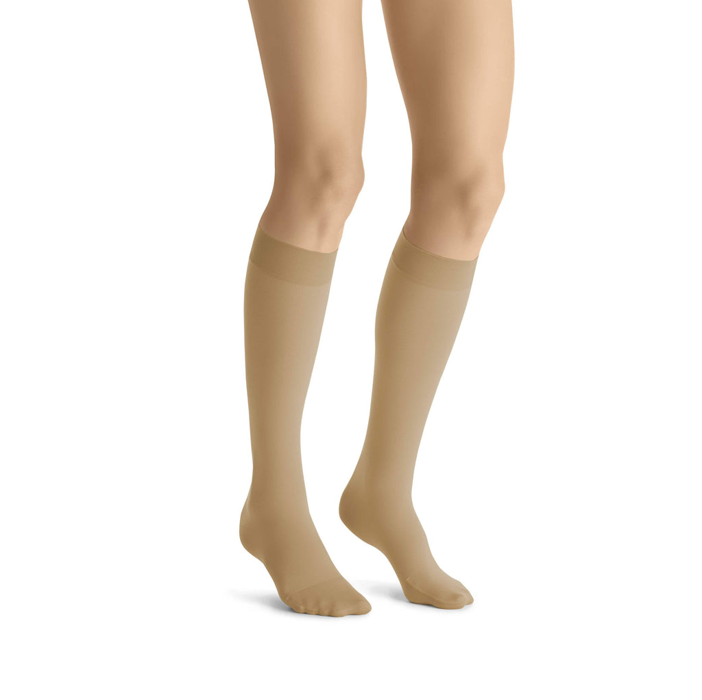 30-40 mmHg Knee High A763634