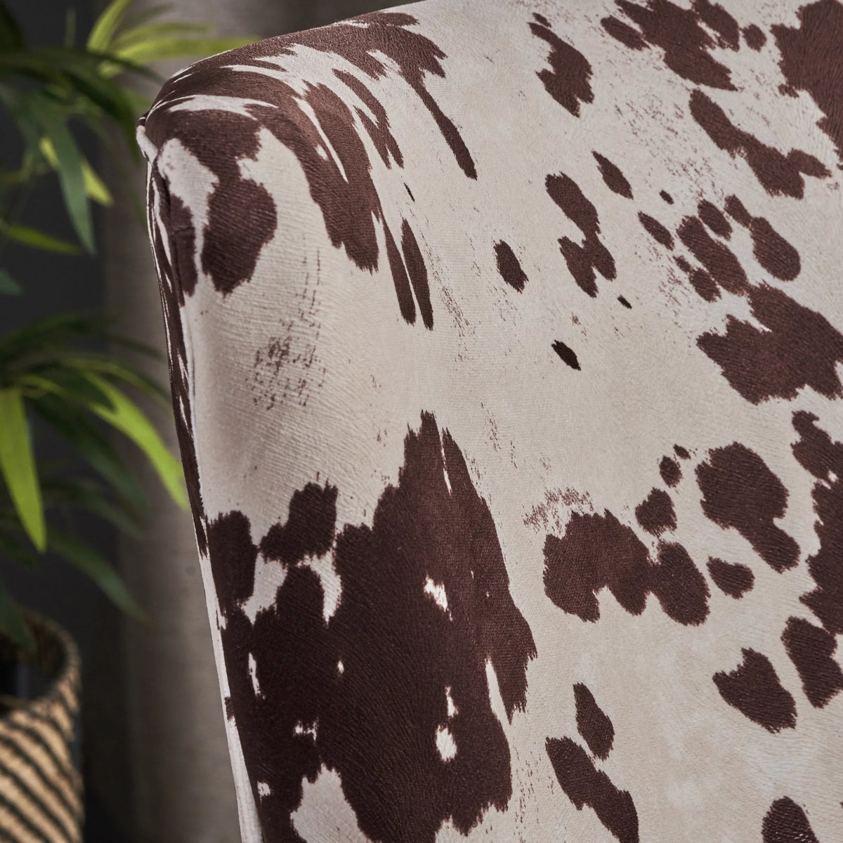 Milk Cow Velvet Club Chair S147218