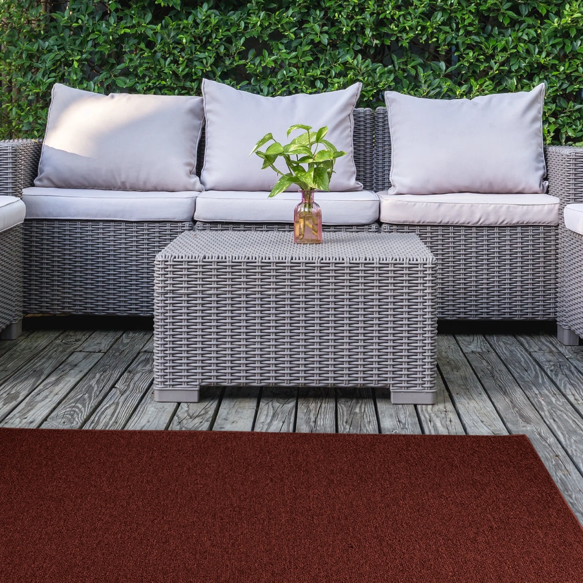Rust 5' Round Solid Color Area Rug E121402