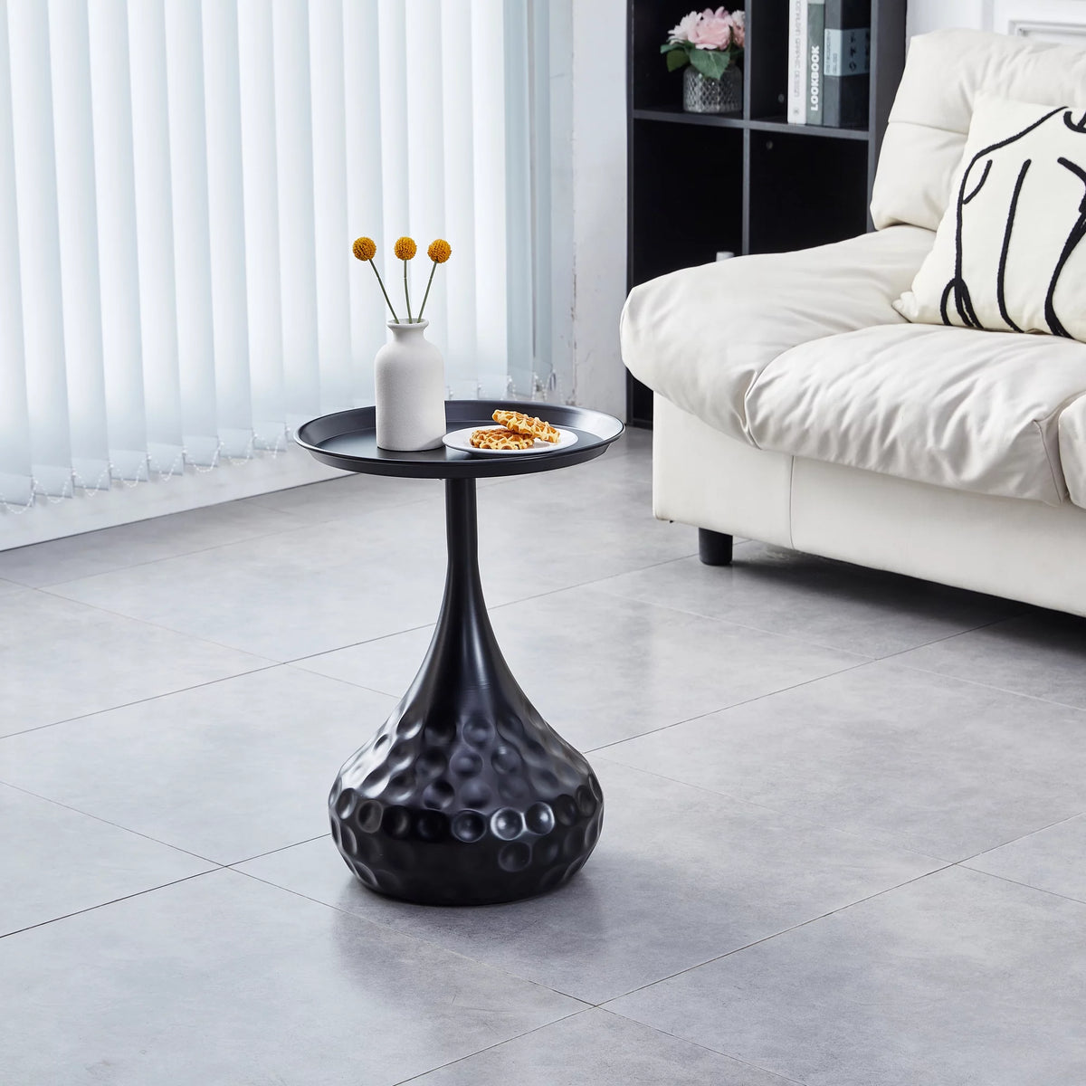 Black Metal Round Side Table Z428
