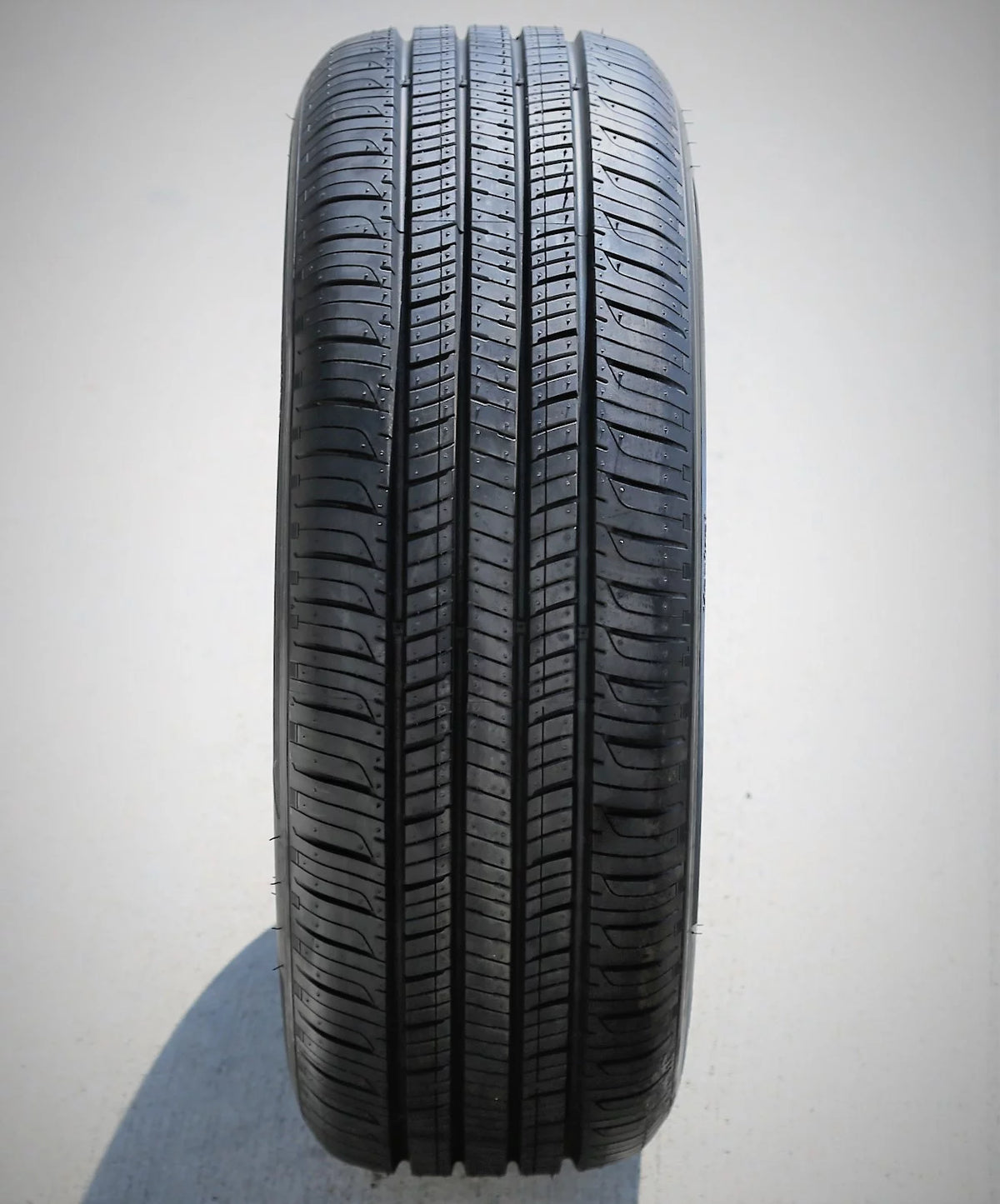 All Season 195/60R16 89H Passenger Tire K2496