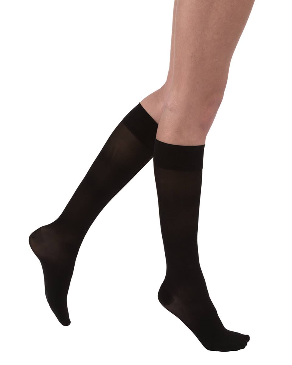 30-40 mmHg Knee High A763634