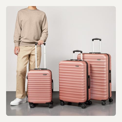 30" Black Hardside Expandable Luggage with Wheels M4942