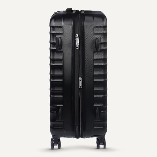 30" Black Hardside Expandable Luggage with Wheels M4942
