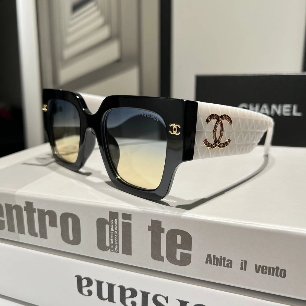 Fashionable CC Letter Sunglasses J926