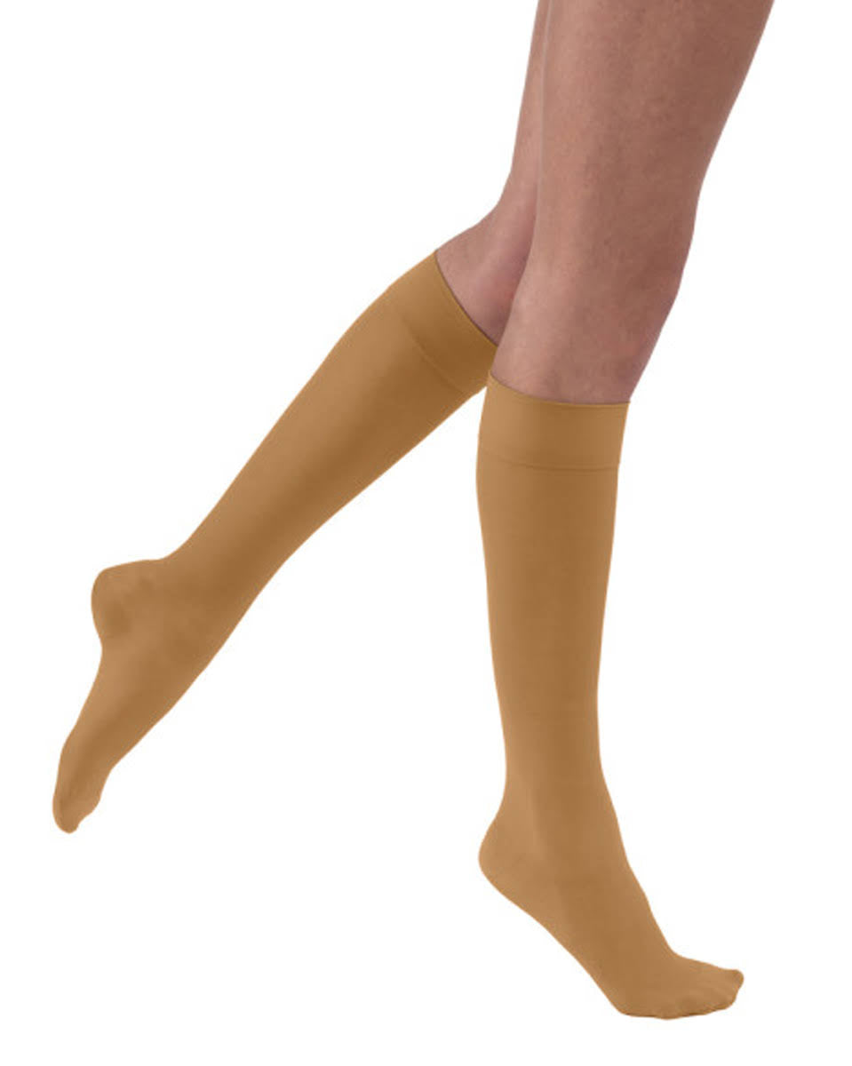30-40 mmHg Knee High A763634